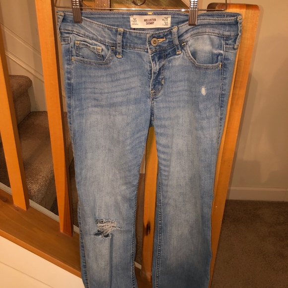 Hollister Jeans - Picture 1 of 3